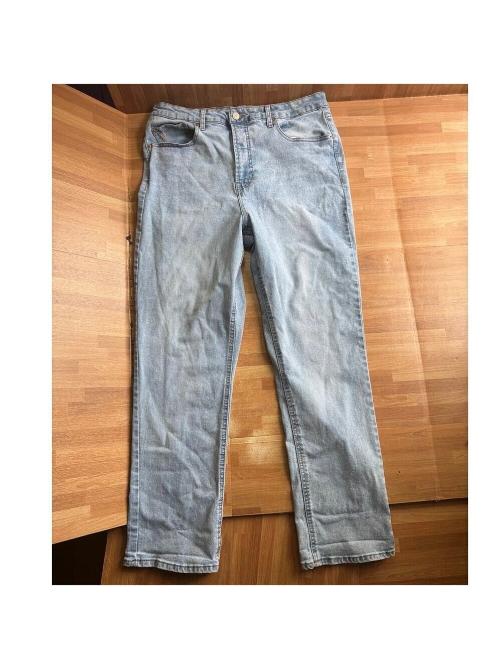 Frye light wash denim jeans size 12